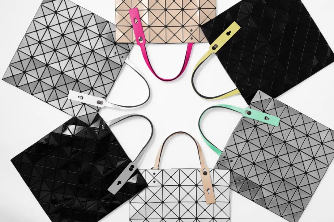 初入职场质感包包推荐,三宅一生包包属于什么档次的包包