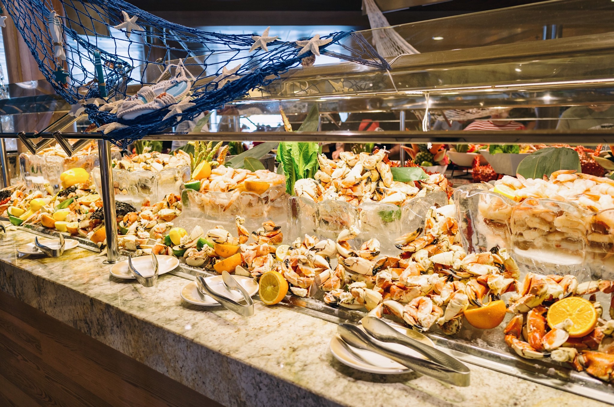 适合老年人乘坐的邮轮,70岁的老人完全可以乘邮轮旅行