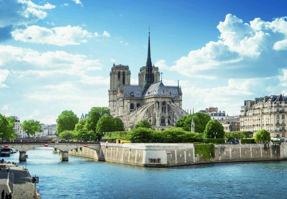 浪漫之都巴黎埃菲尔铁塔美景介绍,巴黎夜里埃菲尔铁塔真的很漂亮