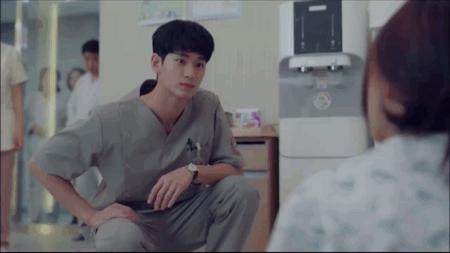 10分钟就脱了?男神很撩,但更帅的是女主