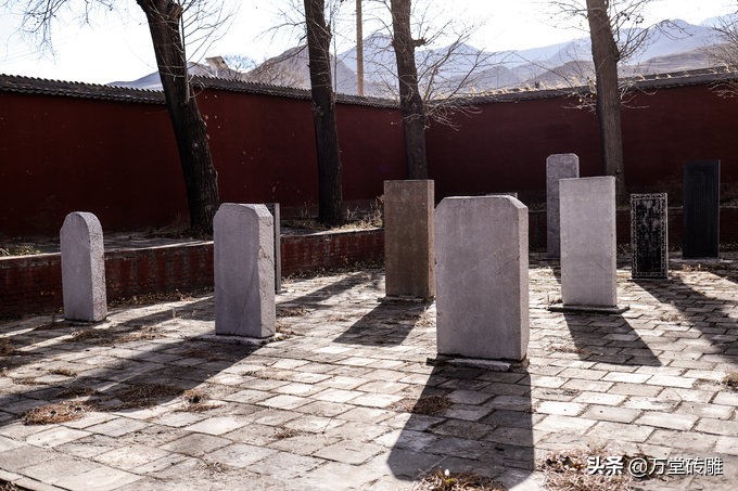 山西佛光寺里的壁画,山西的明清古建里面的壁画