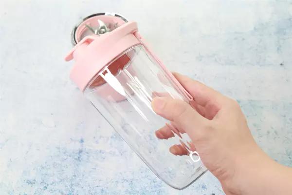 德尔玛随身果汁机按三下没反应,德尔玛随身果汁机的使用方法