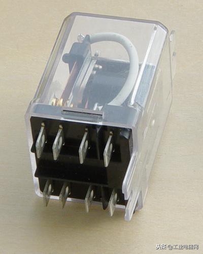 电气时间继电器的讲解及接线应用,电工基础知识时间继电器接线图