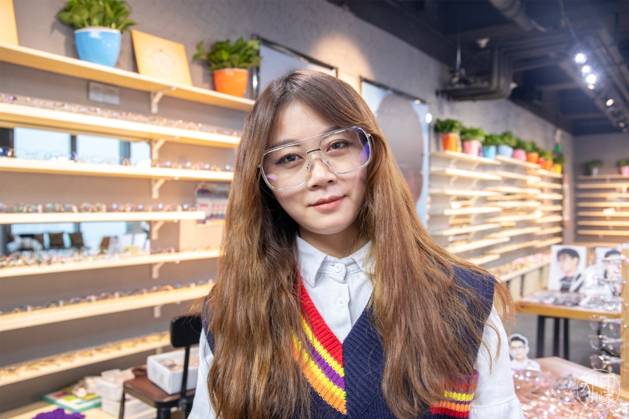 omg新眼镜,omg眼镜推荐