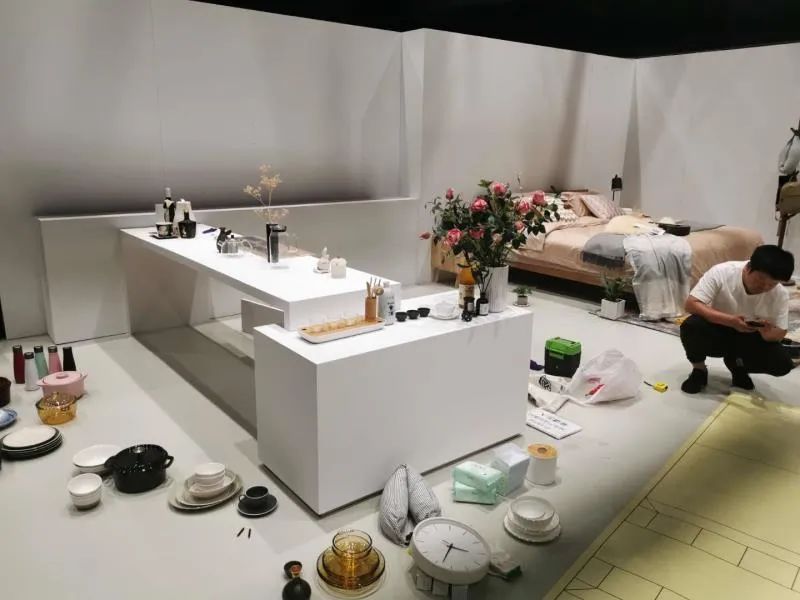 凌晨起床直播带货,网易电商撑起丁磊的电商梦