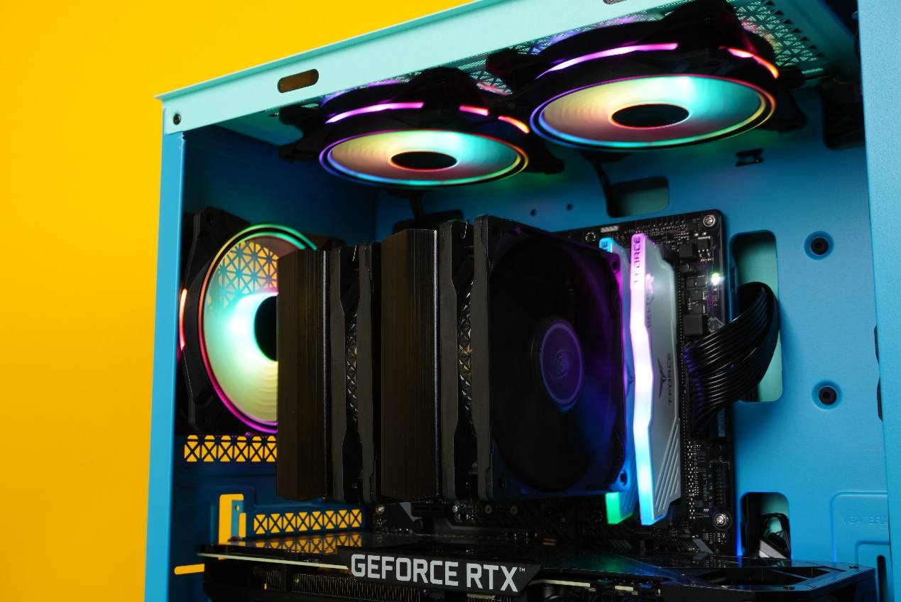 九州风神大霜塔pro配12600kf,九州风神大霜塔标准版和pro区别