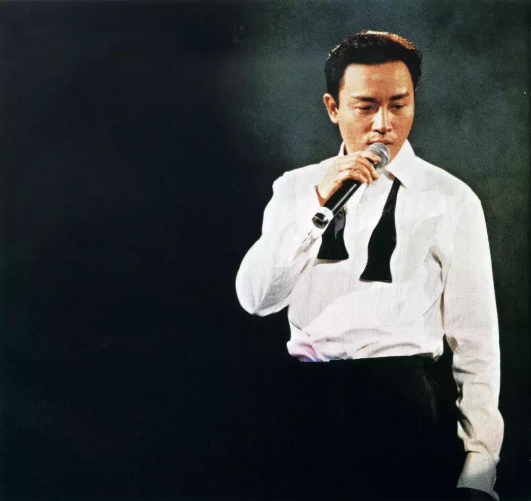 张国荣因抑郁症跳楼自杀,张国荣跳楼后可以救活吗