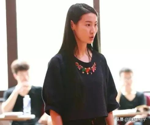 中戏13级下：爱玩“认亲”游戏的男生和脸熟的女同学们
