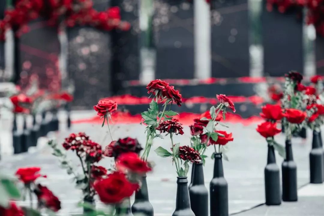 韩商言佟年婚礼“曝光”：get这几点，四舍五入也算嫁给李现了