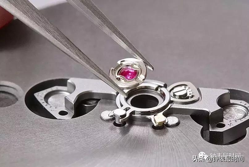 机械表避震器种类图解,机械表避震器