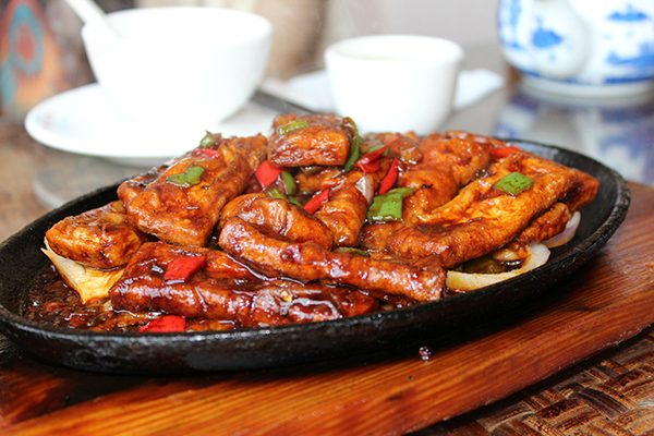 中国美食八大菜系,每个菜系代表菜你知道多少?