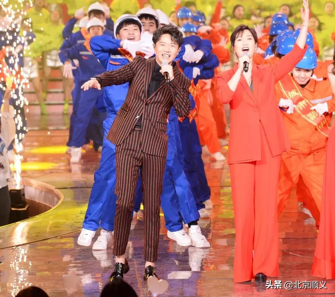 央视猪年春晚回顾,猪年春晚名单北京