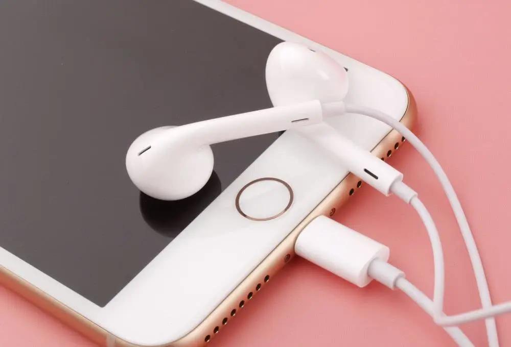 iphone12pro充电接口,苹果有可能取消充电接口