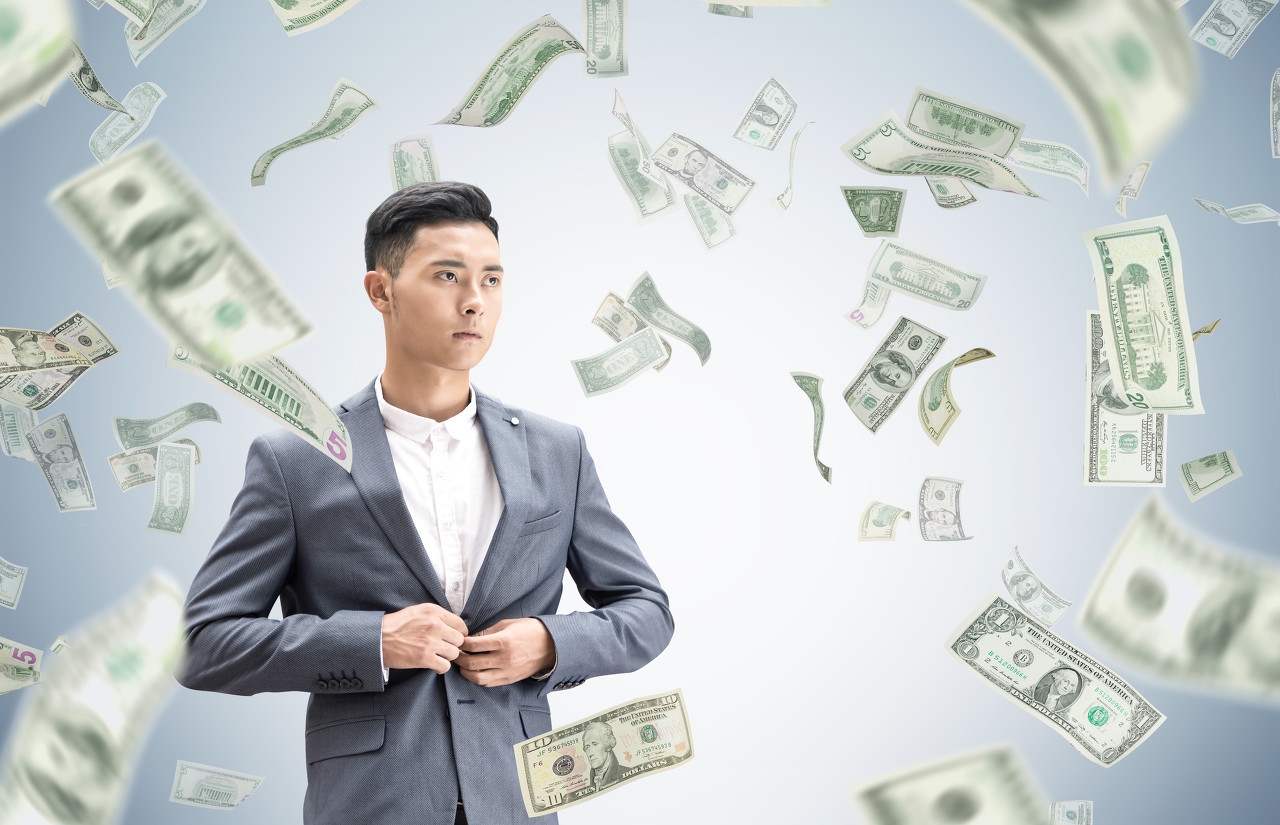 如何通过副业月入过万,如何通过知识变现赚钱