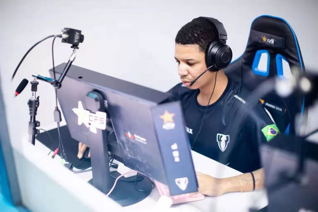 巴西追梦少年夺冠,巴西世界杯19岁队员