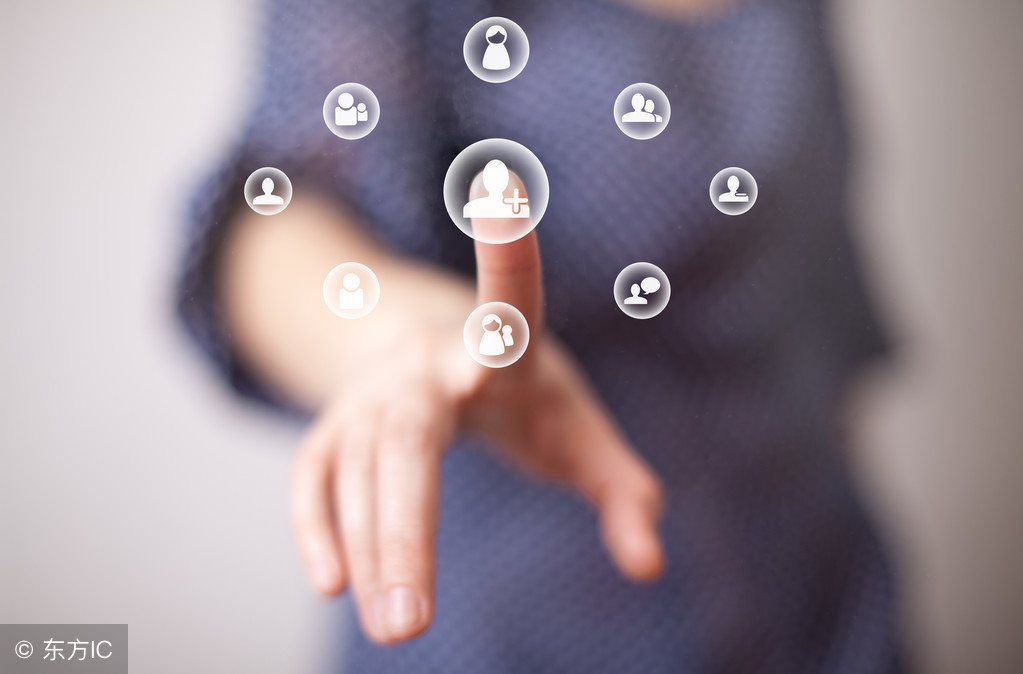 可以修改原始考勤记录数据的是哪种人脸指纹考勤机？