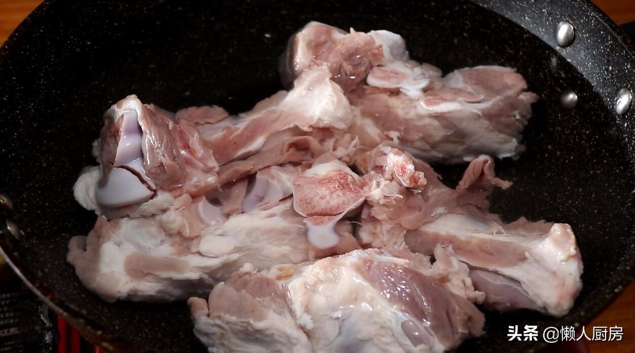 吃火锅不用买底料，教你自己在家炒底料，麻辣鲜香，做法超详细