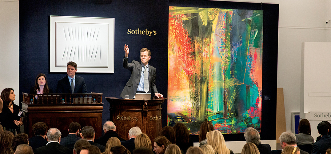 他干了35年门童，退休时公司决定：让他以副总裁的待遇退休