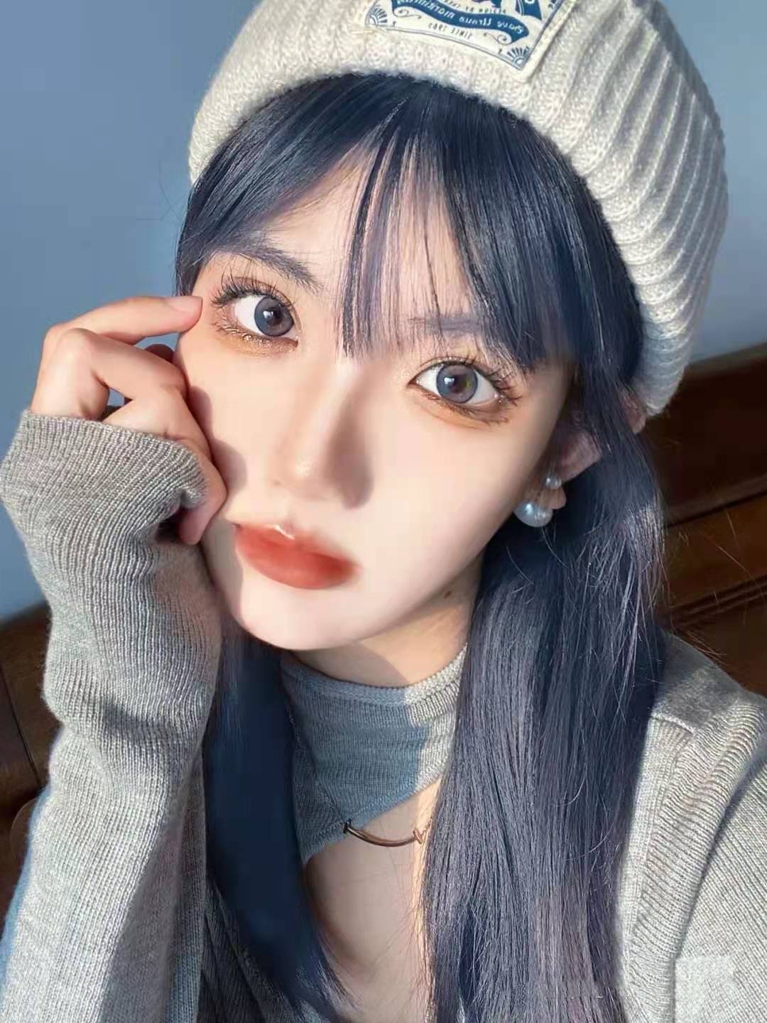 别染“黄头发”了，选择今年受宠的6款发色，显白又时髦