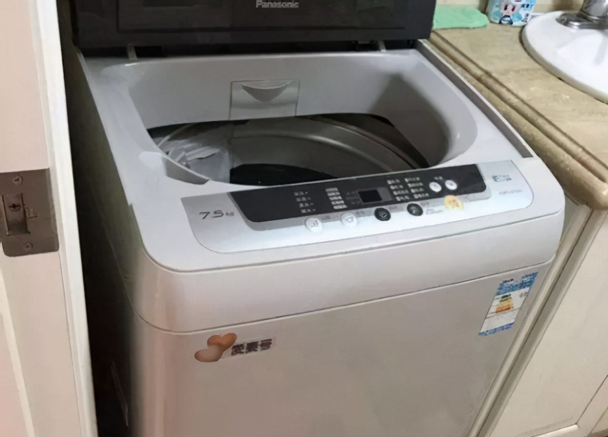 滚筒洗衣机和波轮哪个洗得干净点,洗衣机怎么选择波轮的好坏