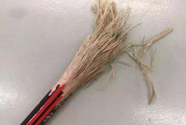 宝妈没事别翻熊孩子书包,里面是小叮当的口袋,会气到发笑