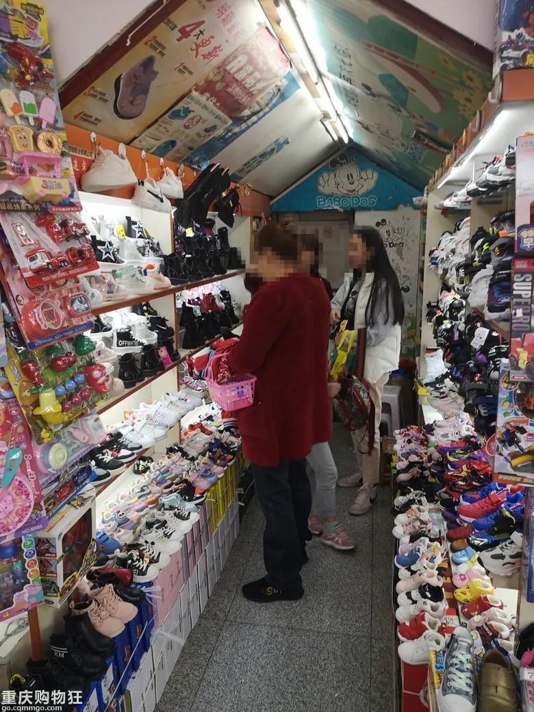 朝天门童装批发城在哪,重庆朝天门童装批发市场攻略