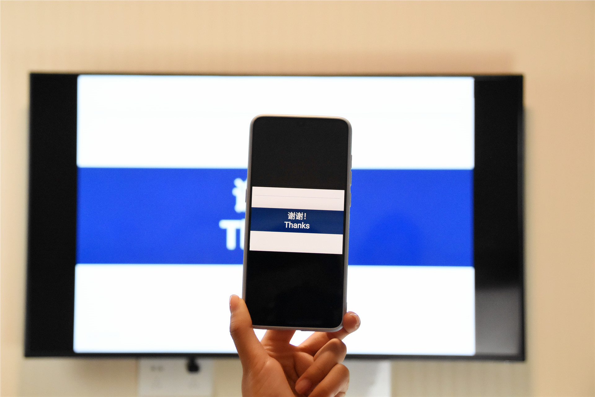 1500元档能买到的最强悍配置了，乐视电视Y50开箱，性价比首选