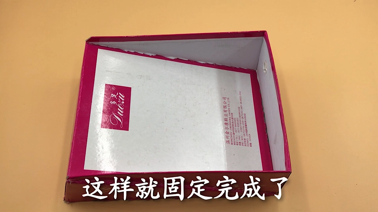 家里鞋柜太小怎么改造,鞋柜里的鞋子怎么摆放节省空间