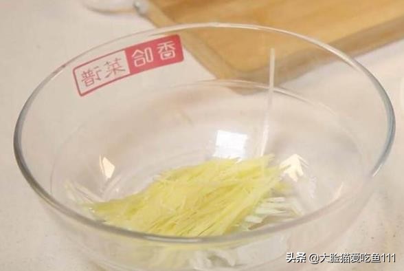 清蒸草鱼最好吃的做法和步骤,怎么做清蒸草鱼又好吃又简单