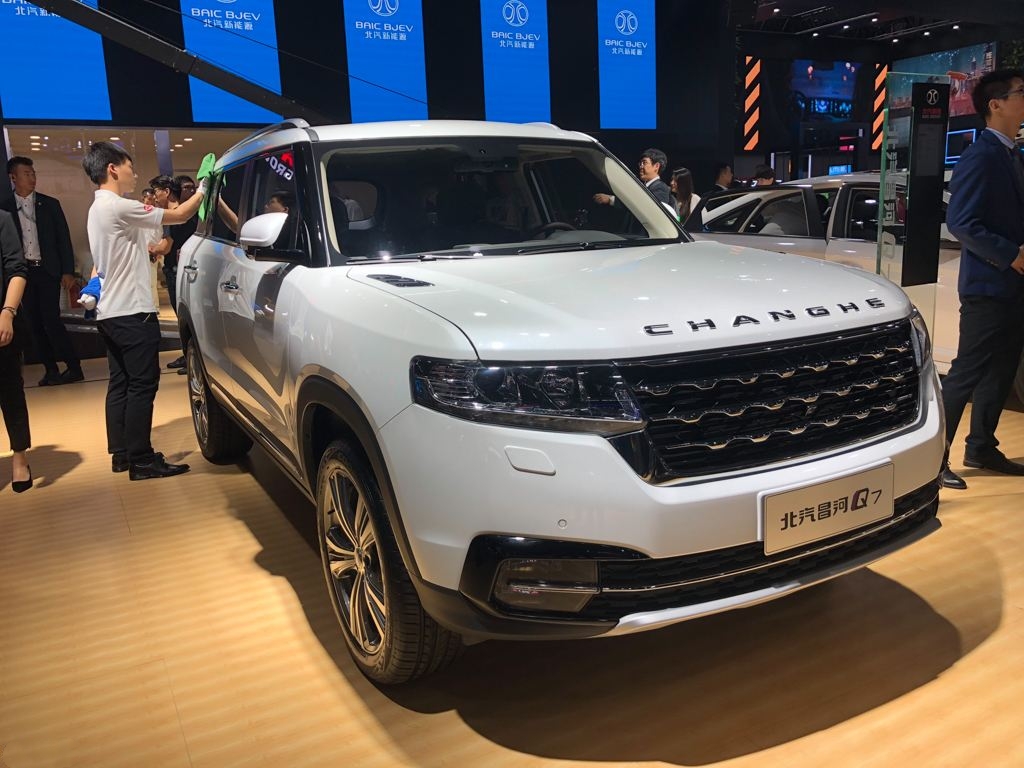 路虎揽胜运动版销量,路虎揽胜黑色大卖