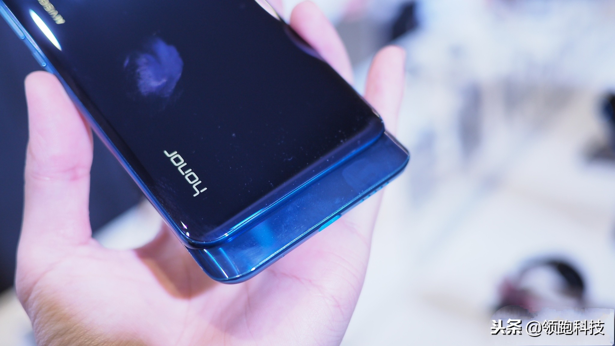 3299元的荣耀magic3,荣耀magic2990