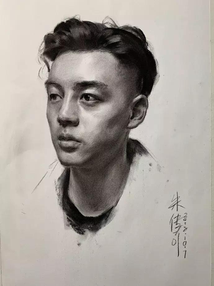 央美状元朱传奇素描,央美朱传奇
