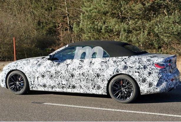 23款奔驰e300coupe敞篷,新款奔驰e敞篷和四系敞篷对比