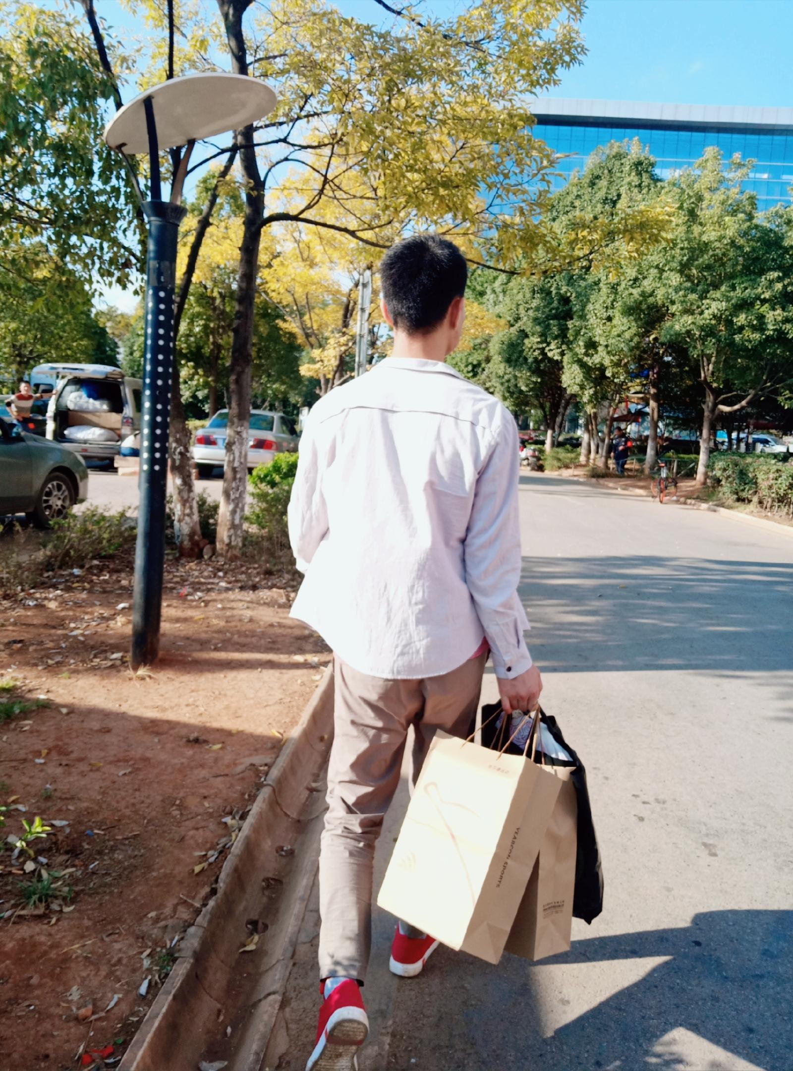 昆明螺蛳湾批发市场分布图,昆明螺蛳湾中药材批发市场