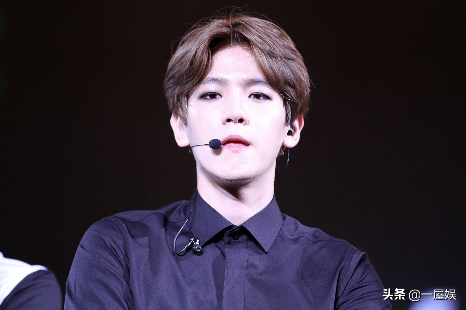 边伯贤怼粉丝日常,边伯贤怼粉丝完整版