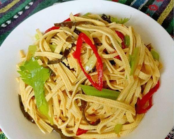 凉拌菜料汁怎么调最好吃,土豆凉拌菜最好吃的做法