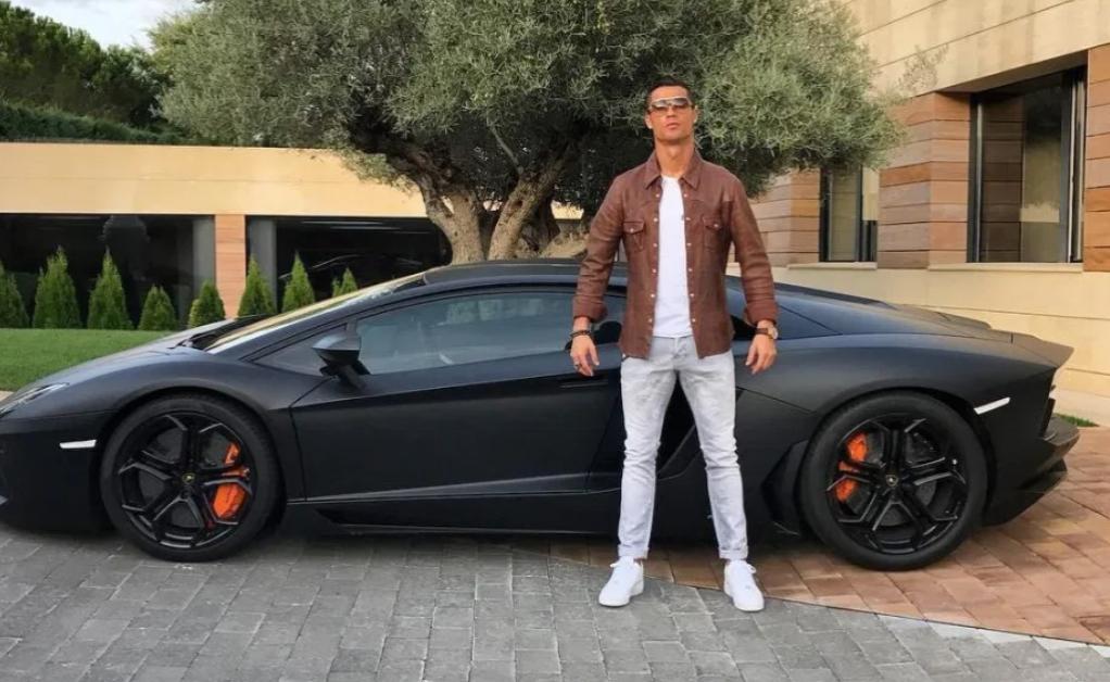 c罗最强吸金球员,c罗吸金王收入