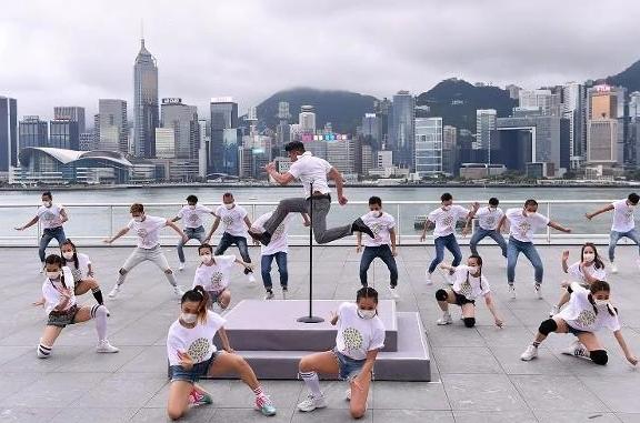 郭富城绯闻事件的情史,万人迷郭炳坚