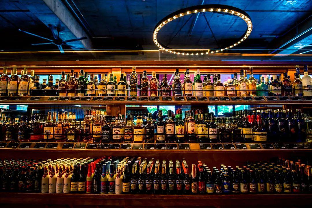 不接受批评的酒水研究所，能喝上全世界的酒