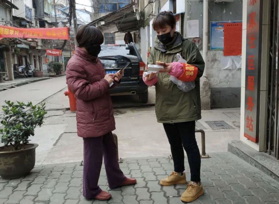 疫情防控我们在值守,防控疫情我们在一线