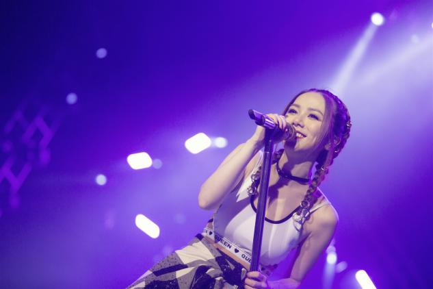 邓紫棋送男朋友礼物,邓紫棋生日男友送礼物