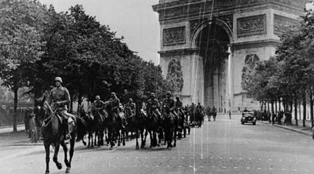 希特勒入侵波兰,英法与波兰签署军事互助条约,为何不出兵援助?