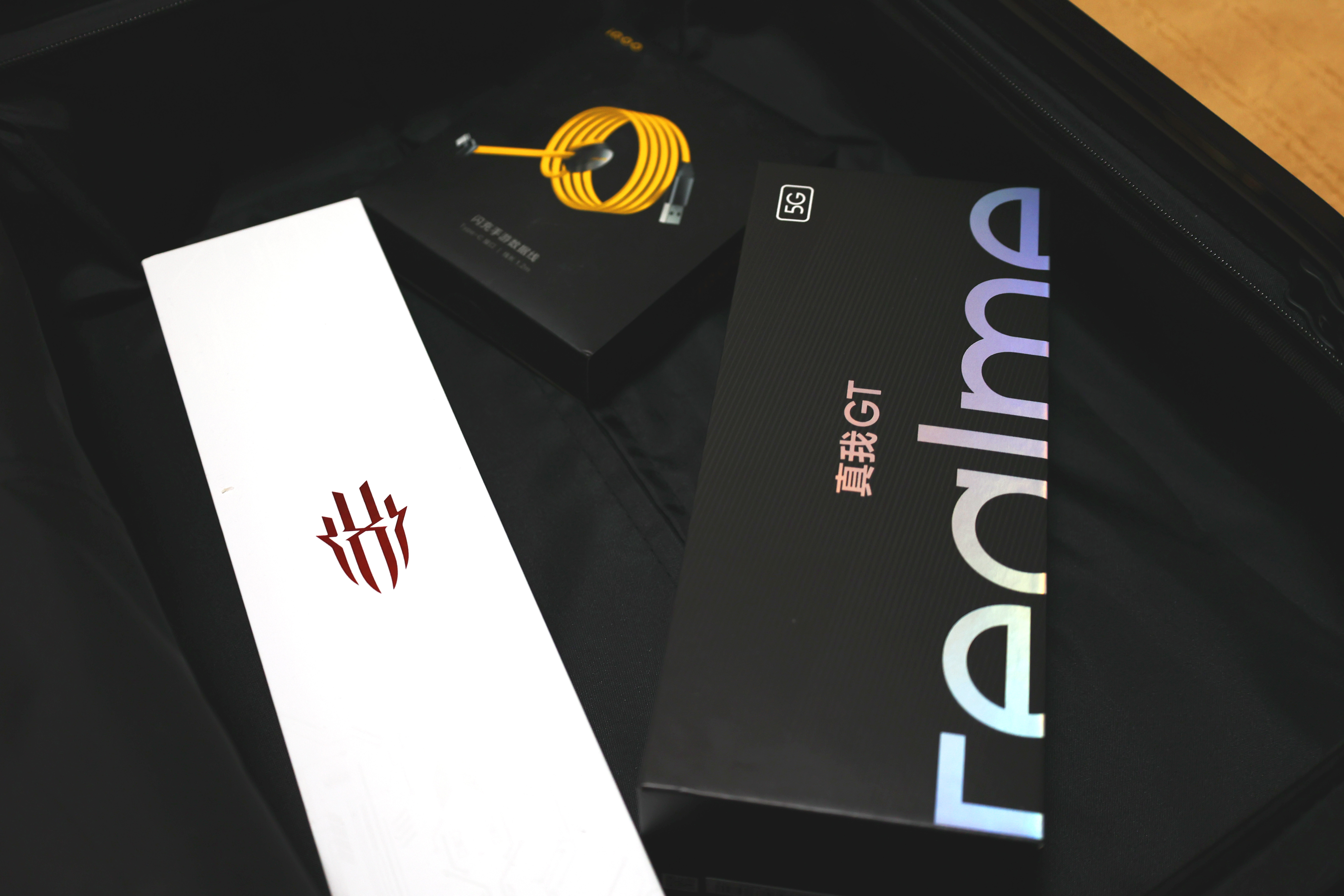 网易严选经典铝拉杆箱,网易严选28寸铝框行李箱