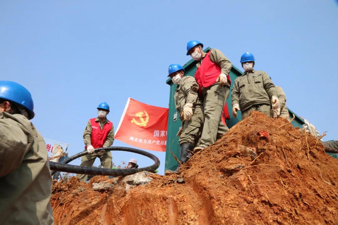 被按下暂停键的第一天,被按住暂停键后的感受