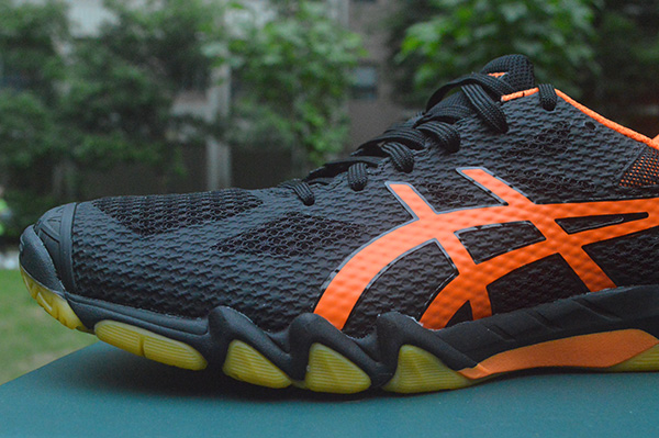 亚瑟士blade7测评,亚瑟士刀锋7深度测评