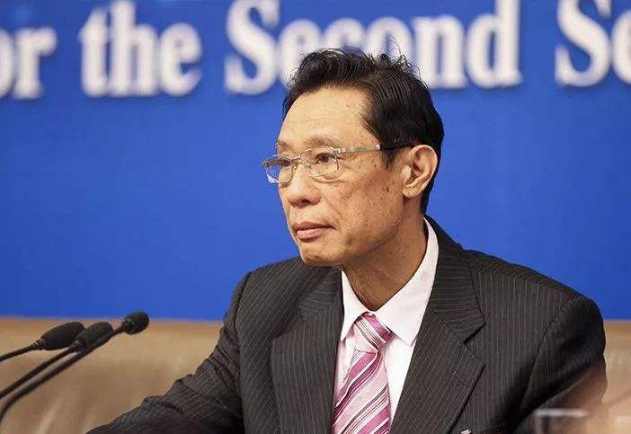 钟南山的英雄事迹给我们的启示,钟南山的事迹中你受到了哪些启发