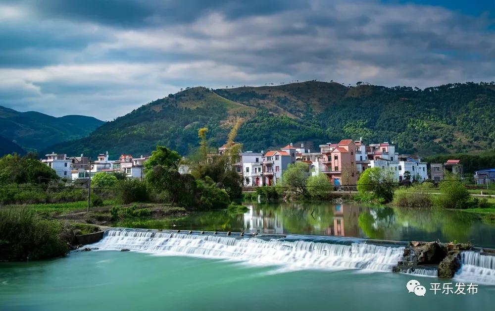 骞充箰澶ч噷鏉戝濂充富浠诲崲鐕曡姵,妗傛灄甯傚崲鐕曡姵