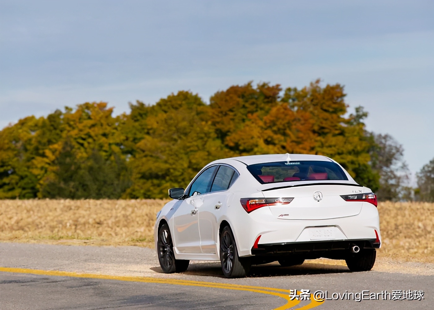 2013款讴歌tlx2.0l多少匹,讴歌ILX1.5混动版