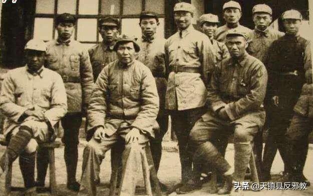 皖南事变中，项英为何一再推迟北上？毛主席一席话道出真相