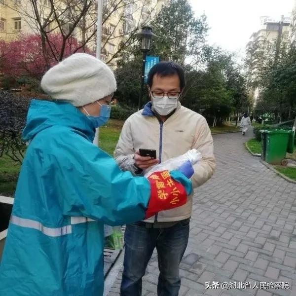 战疫日记爱与温暖伴我们同行,战疫日记我们的生活必将充满阳光